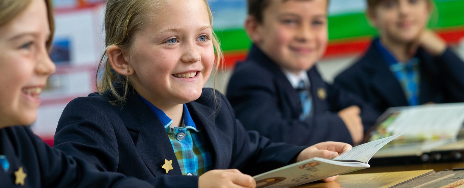 Dixie Grammar pupils reading